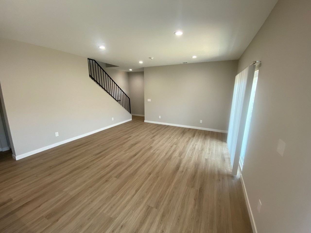 6488 Montezuma Rd - Photo 4 of 20