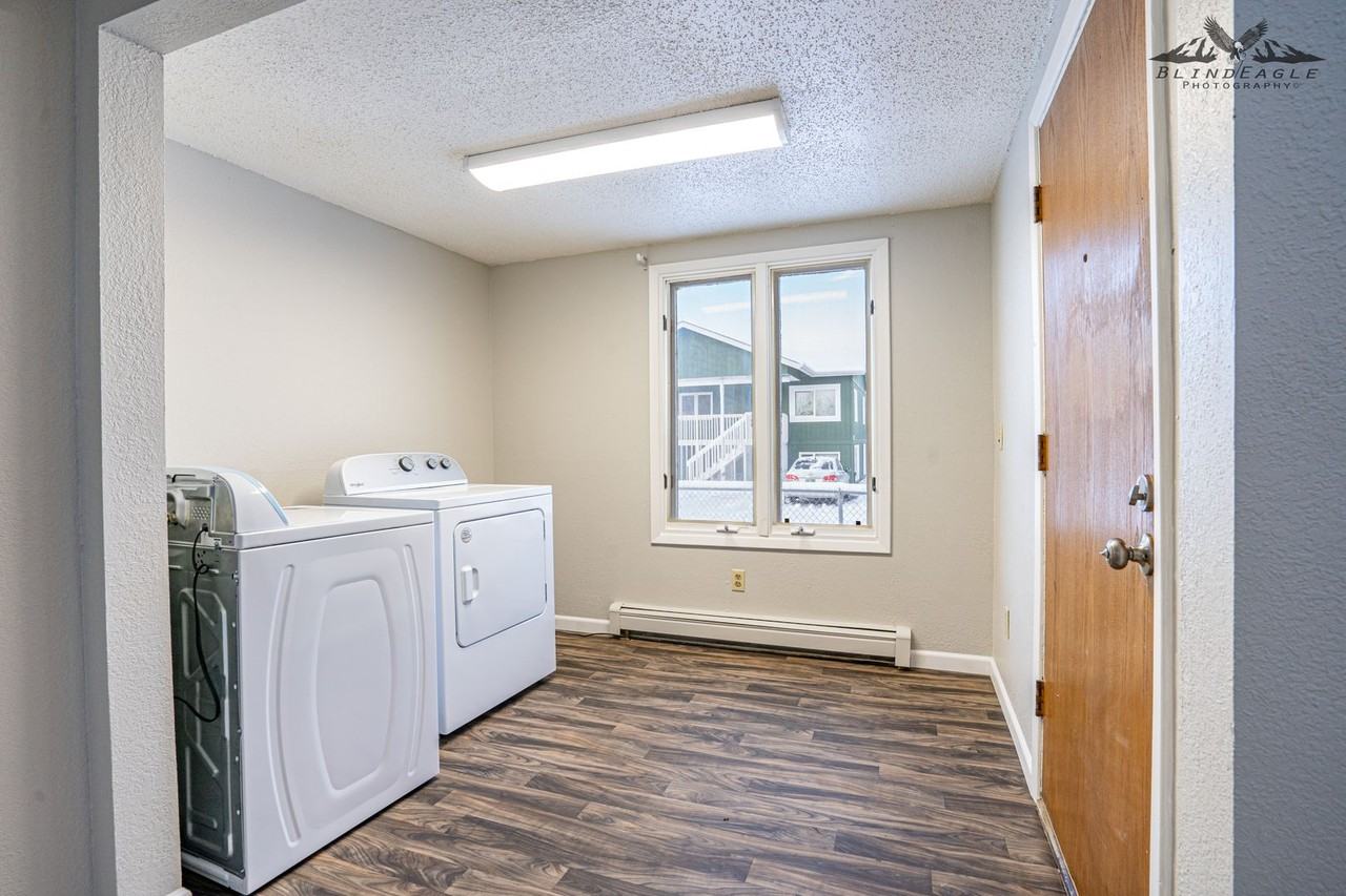 4000 E Steven Dr - Photo 6 of 21