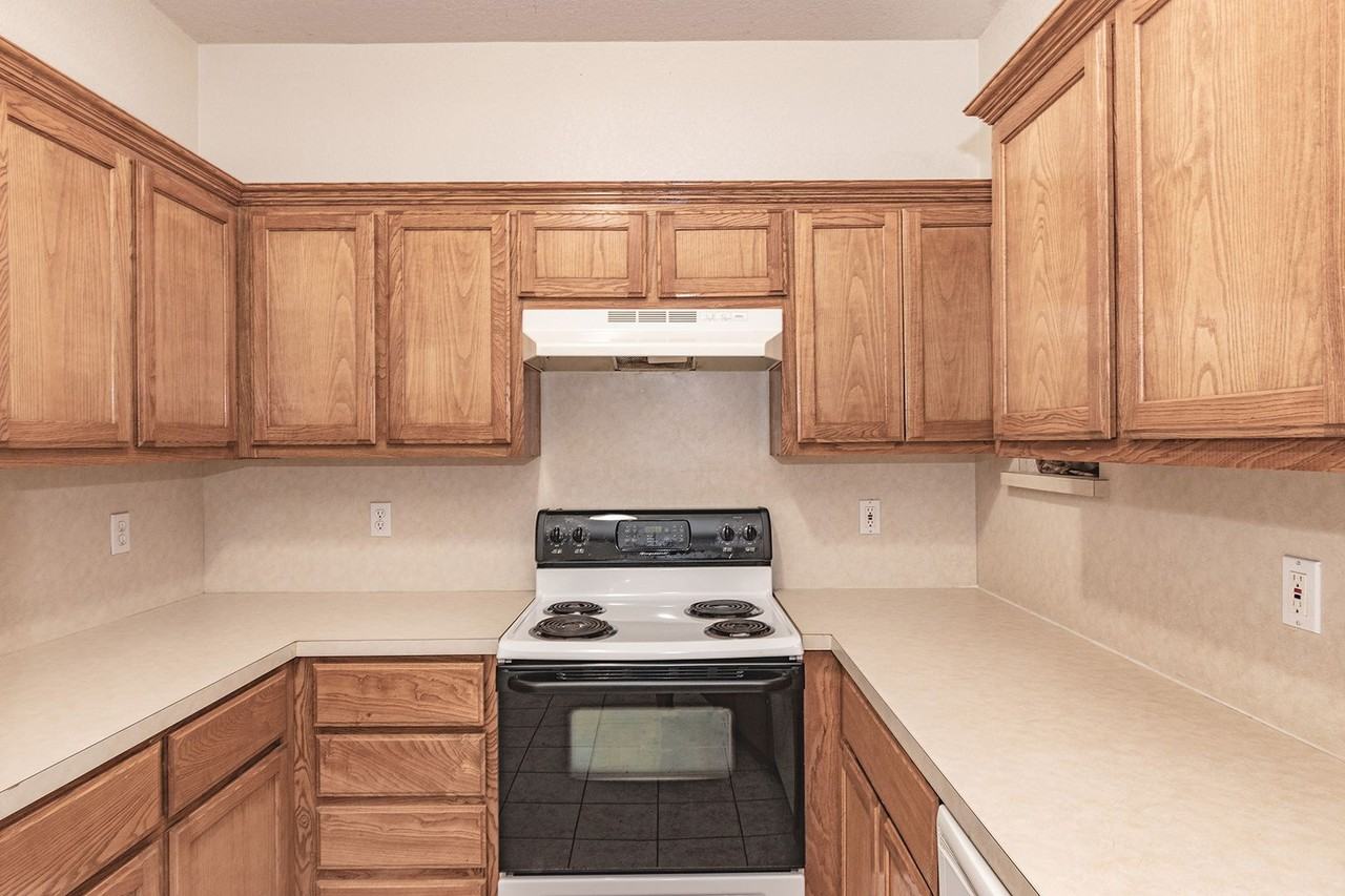 Stonegate Apartments - Photo 4 of 13