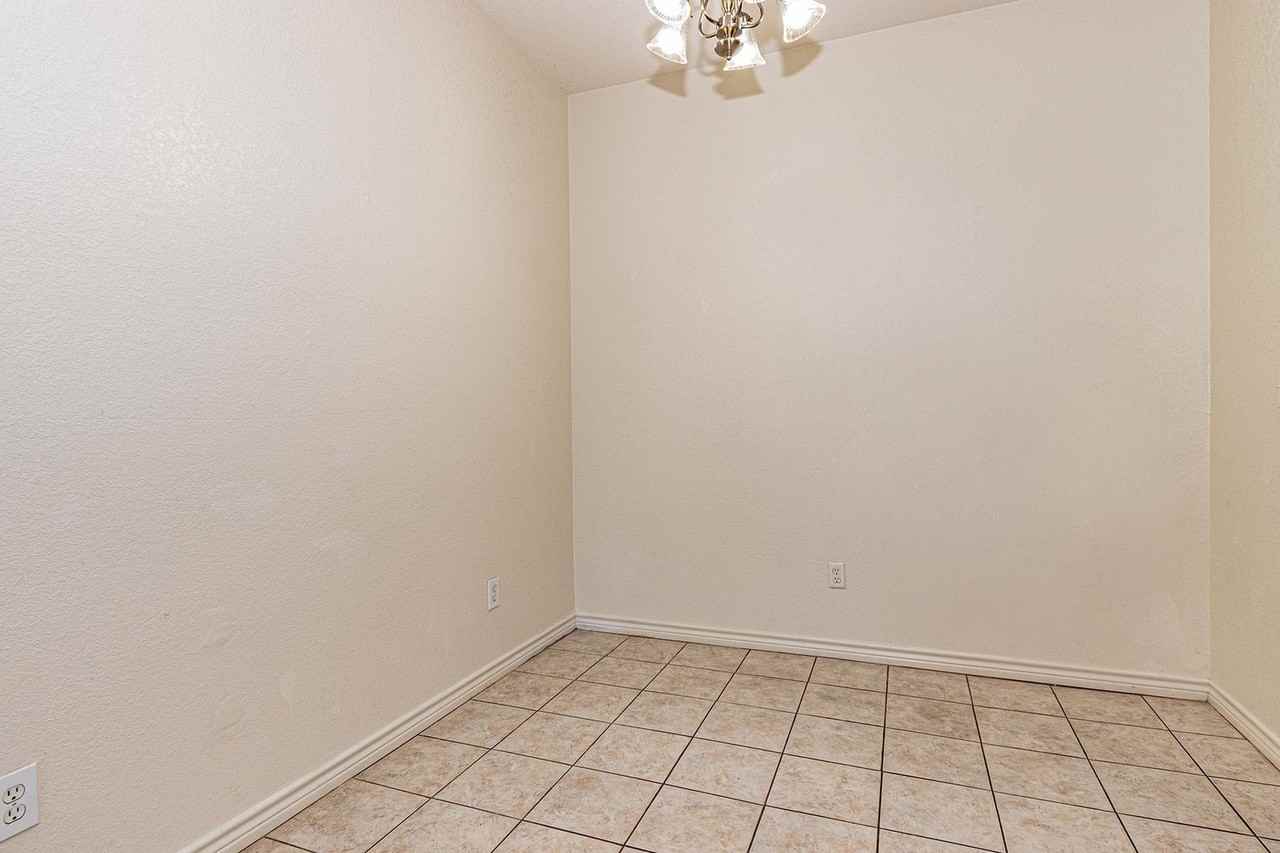 Stonegate Apartments - Photo 7 of 13