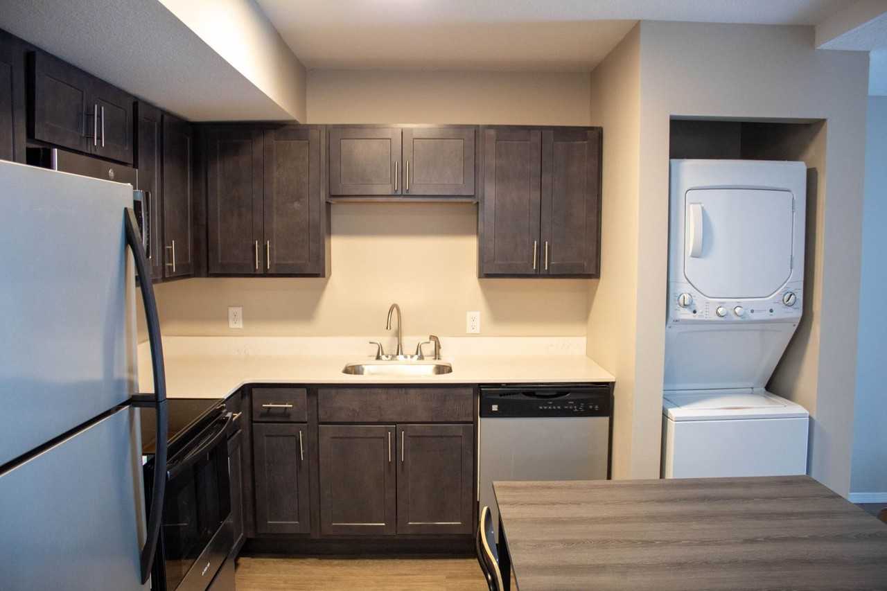 57 E Chalmers - Photo 5 of 18