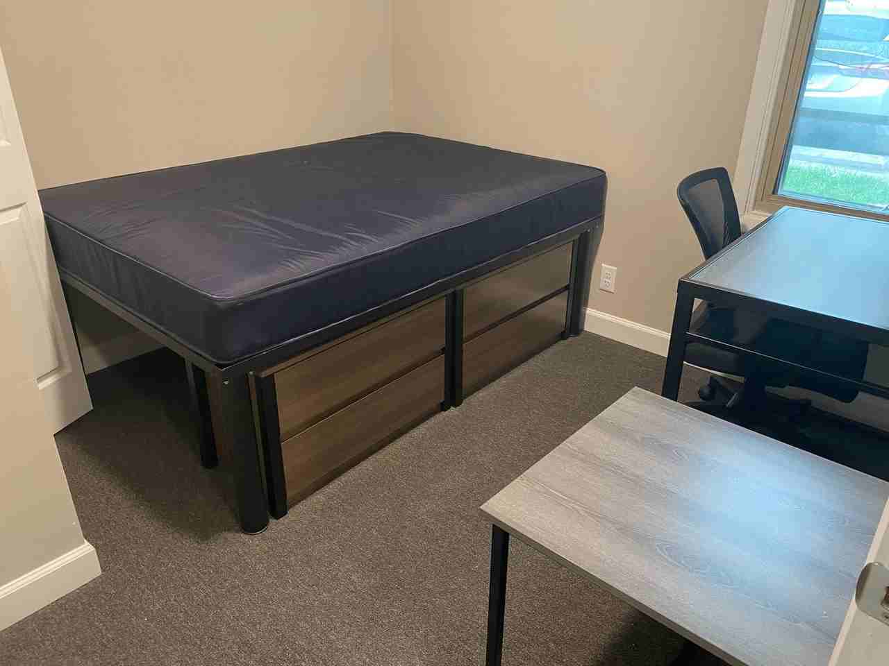 608 E White - Photo 3 of 19