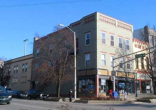 Place - 222 N. College - Photo 2 of 33