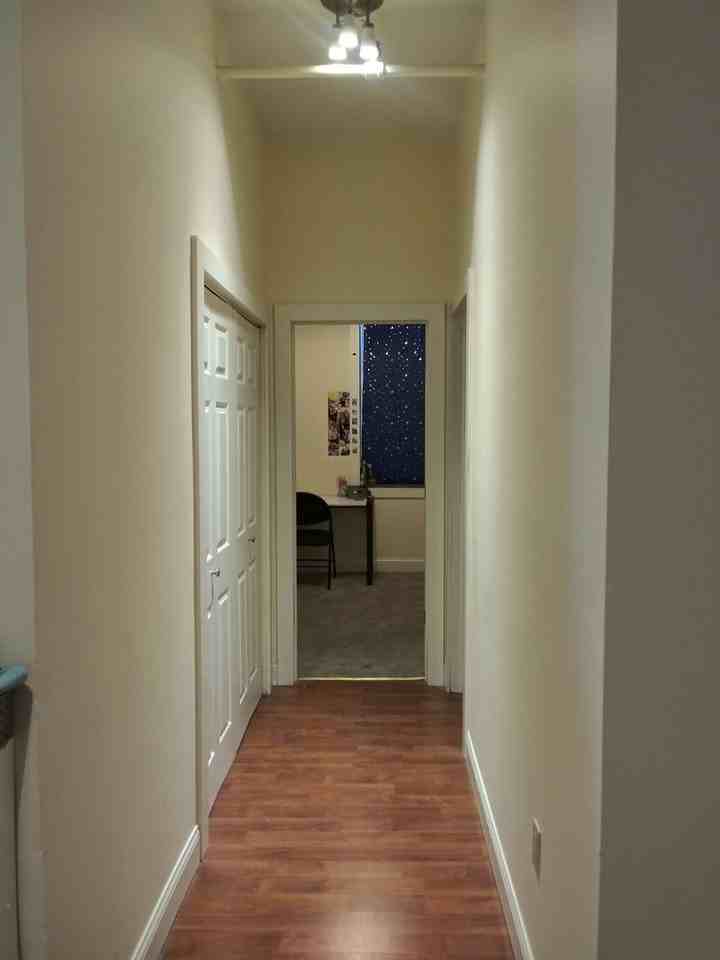 Place - 222 N. College - Photo 5 of 33