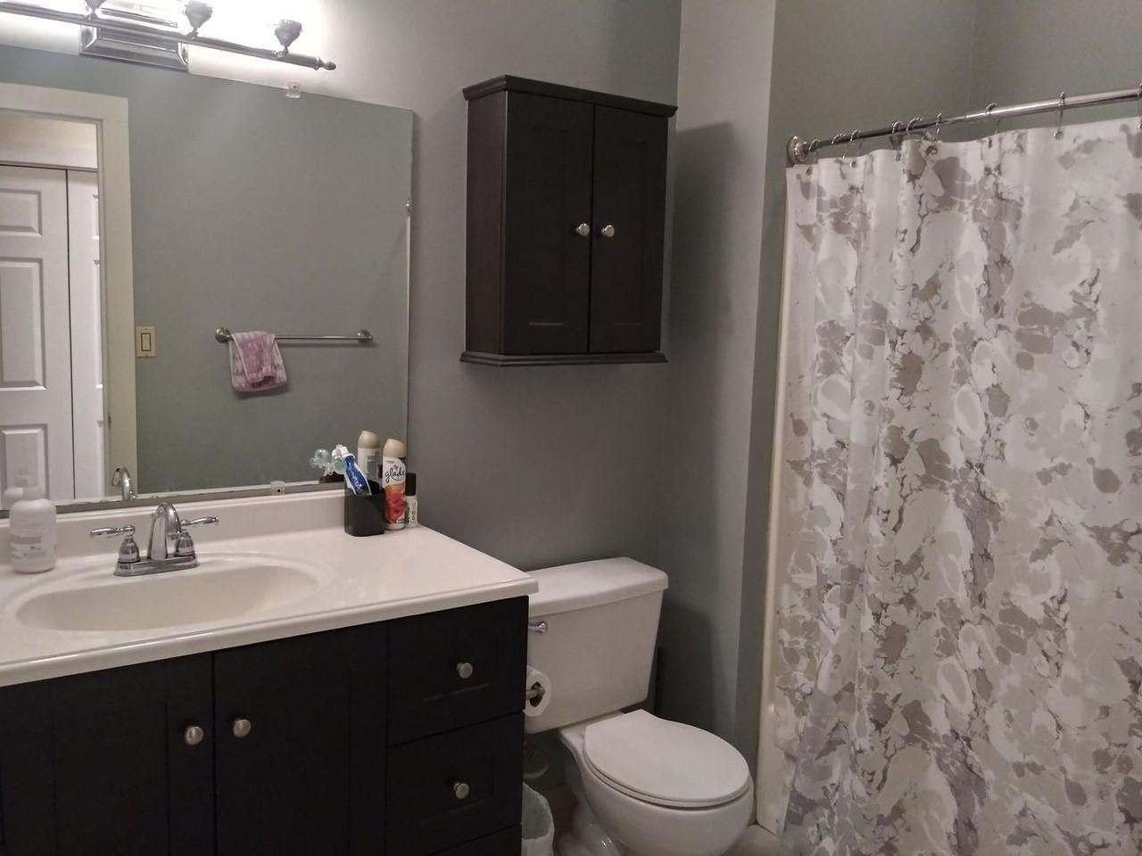 Place - 222 N. College - Photo 6 of 33