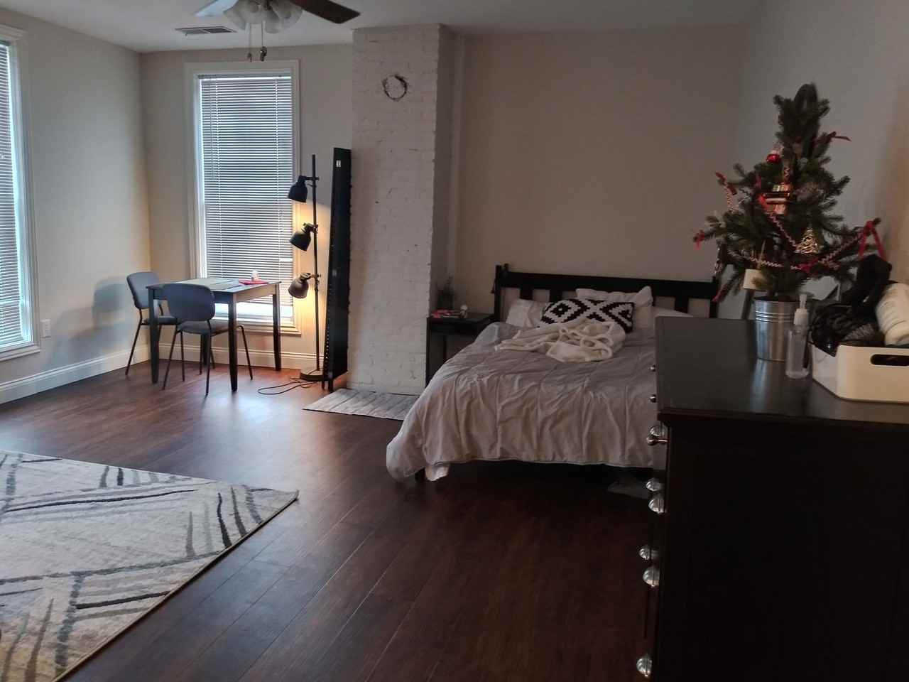 The Court - Photo 4 of 21