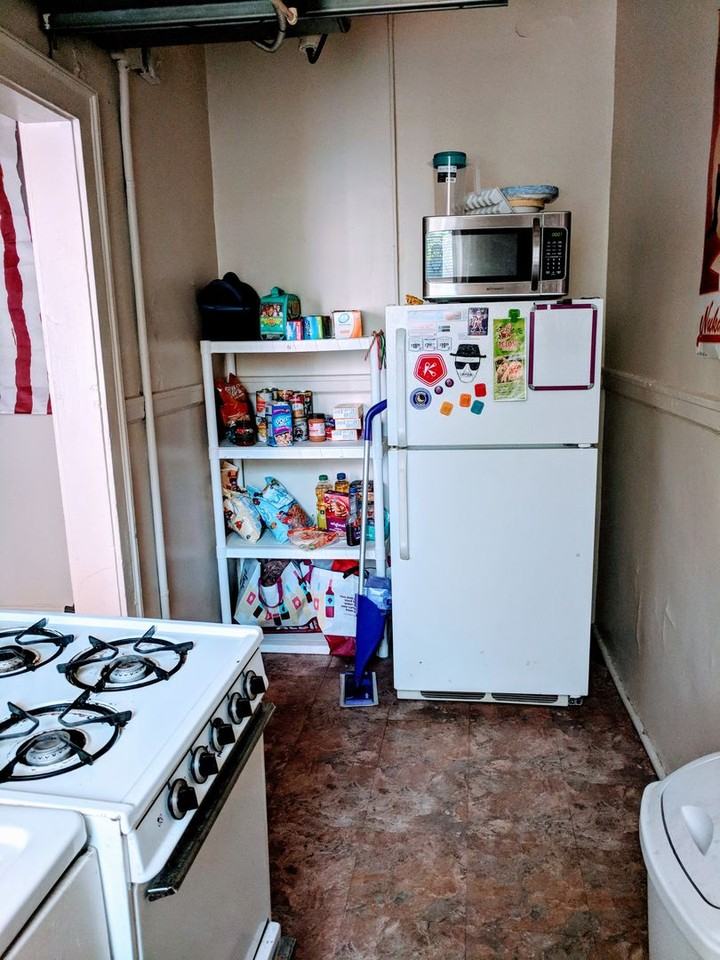 1128 W. Grace St.* - Photo 3 of 44