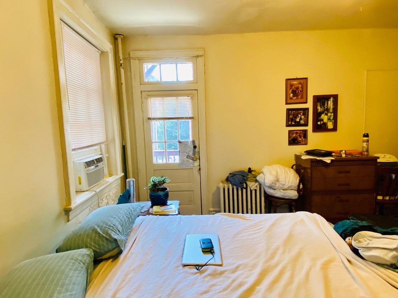 1128 W. Grace St.* - Photo 6 of 20