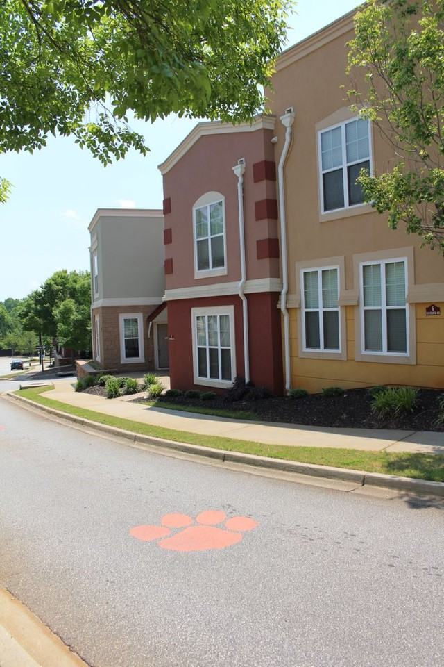 VATC - Photo 3 of 50