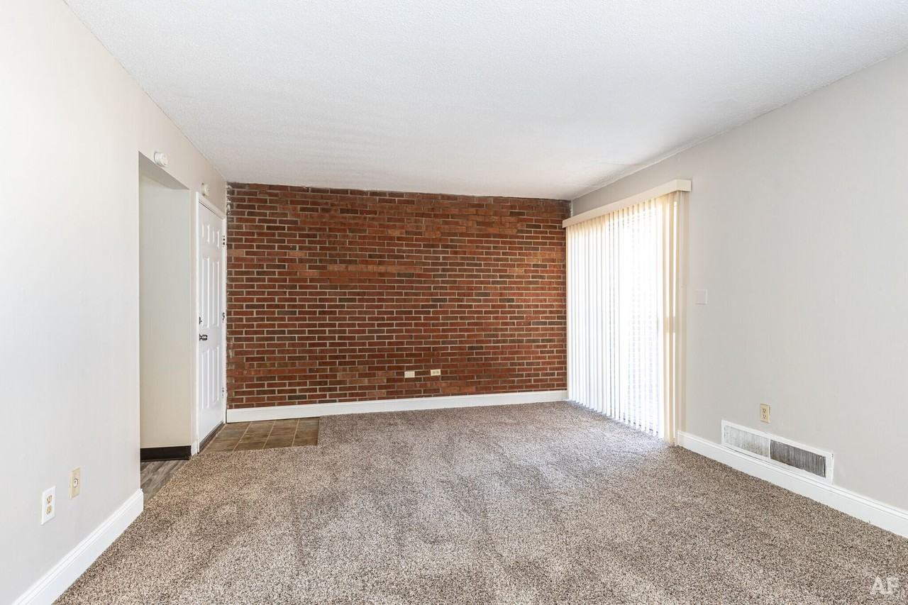 Timber Creek Apartments 1500 W 23rd Ter, Independence, MO 64050 Zumper