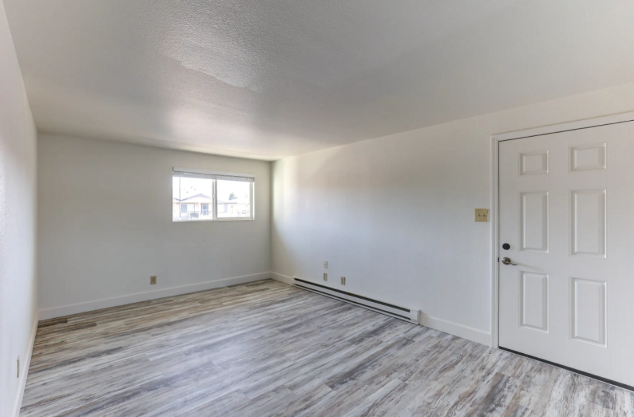 GPRV - Sierra View Townhomes - Photo 4 of 12