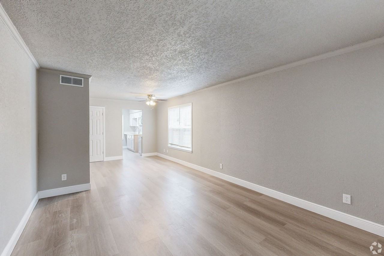 Seacrest on Southern - Photo 7 of 21