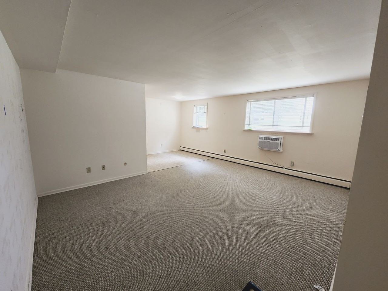 Graduate and Professional - Photo 2 of 8