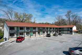 Sunset Park Apartments - Photo 1 of 1