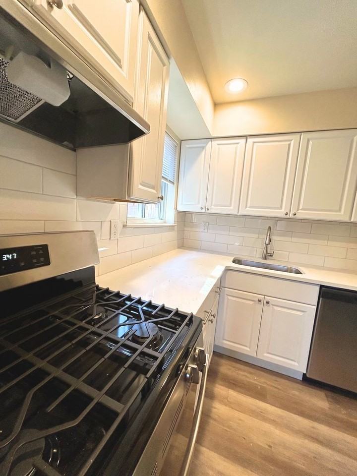 Grandview Gardens Apartments 82 Finderne Ave, Bridgewater, NJ 08807