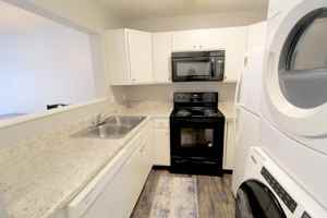 featured image of 1380 Hunters Rd Apt K