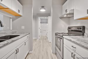 featured image of 100 W Walnut St
