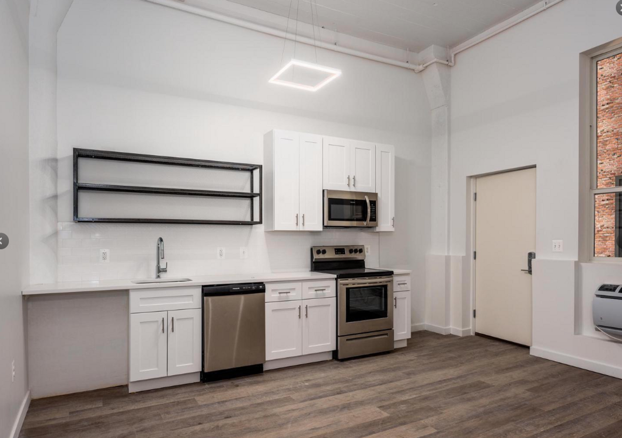 Brush Factory Lofts (LO) - Photo 4 of 50