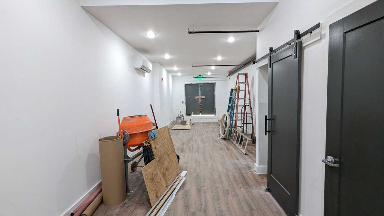 2006 N Front St - Photo 4 of 11