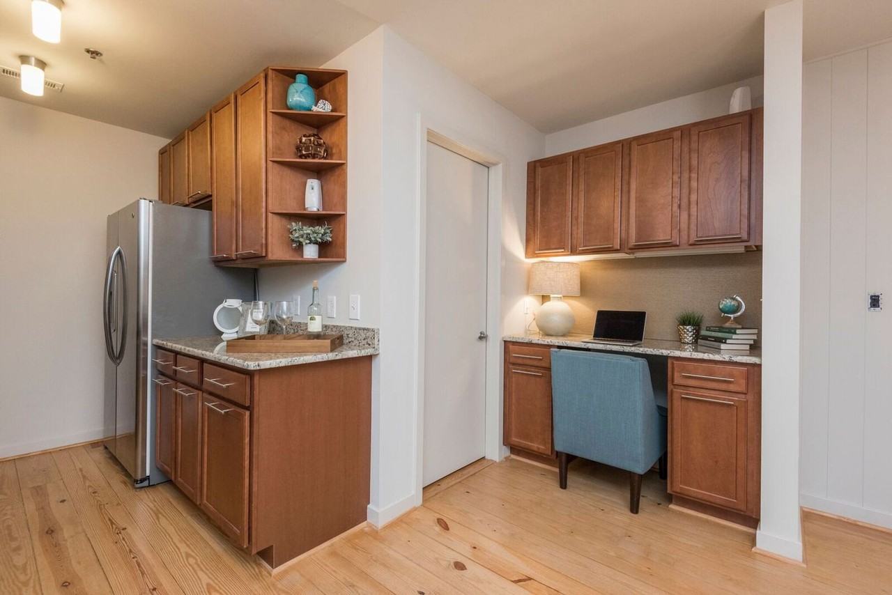 1200 Walnut St - Photo 2 of 41