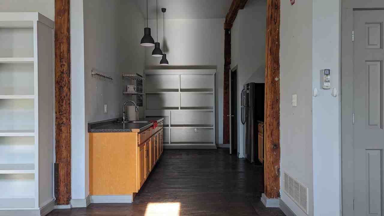 2111-15 E Susquehanna Ave (LO) - Photo 7 of 26