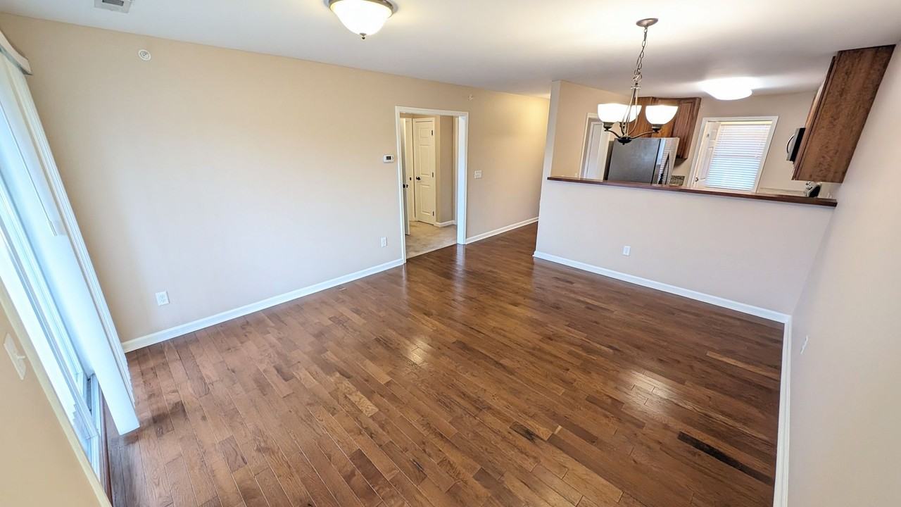 CATM 52 - Photo 6 of 21