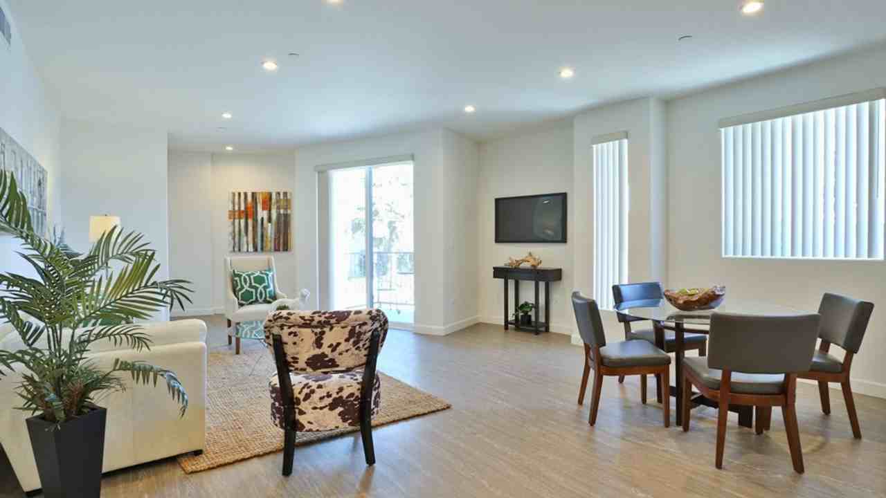 Studio City Square, LLC - Photo 2 of 23