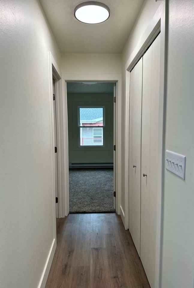 303 Clark - Photo 5 of 7