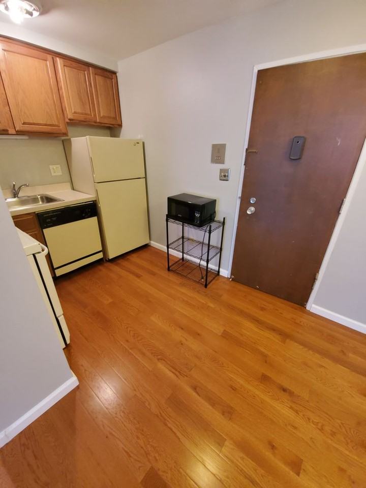 911 S. Forest - Photo 5 of 14