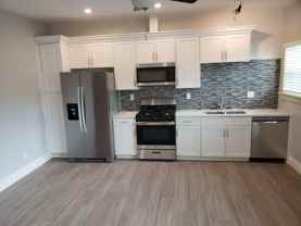 Thorn - Photo 1 of 1