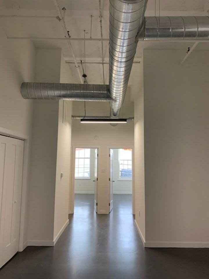 1710 N 5th St #5 - Photo 3 of 14