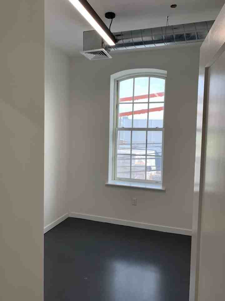 1710 N 5th St #5 - Photo 4 of 14