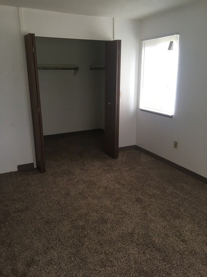 Litchfield Apartments Co. LDHA - Photo 7 of 17