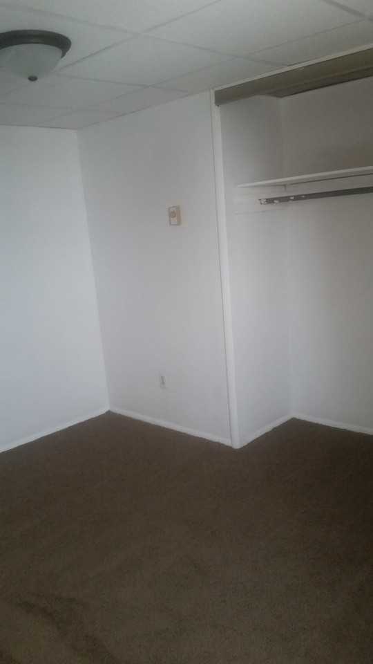 222 Adams Ave - Photo 4 of 14
