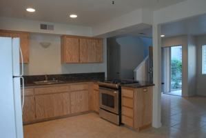 featured image of 3 Klondike Ct