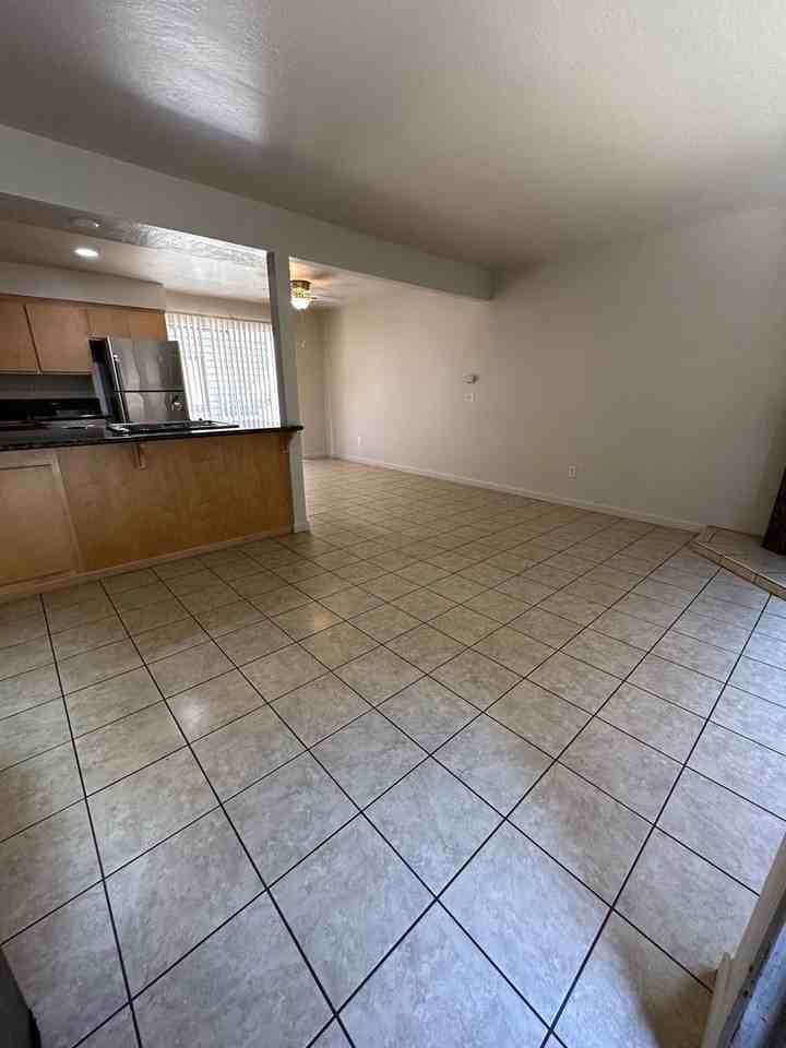 3 Klondike - Photo 2 of 21