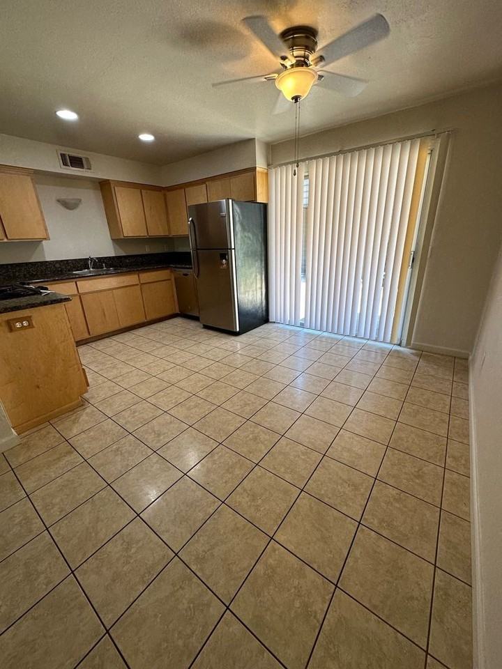 3 Klondike - Photo 5 of 21