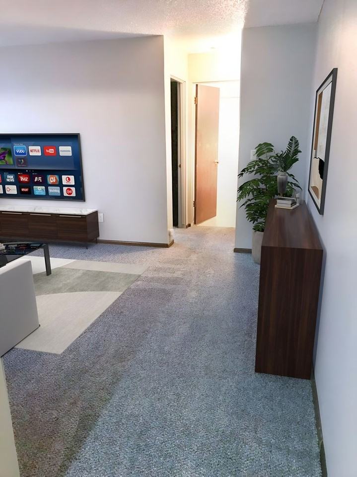 404 S 1st St #11 - Photo 2 of 17