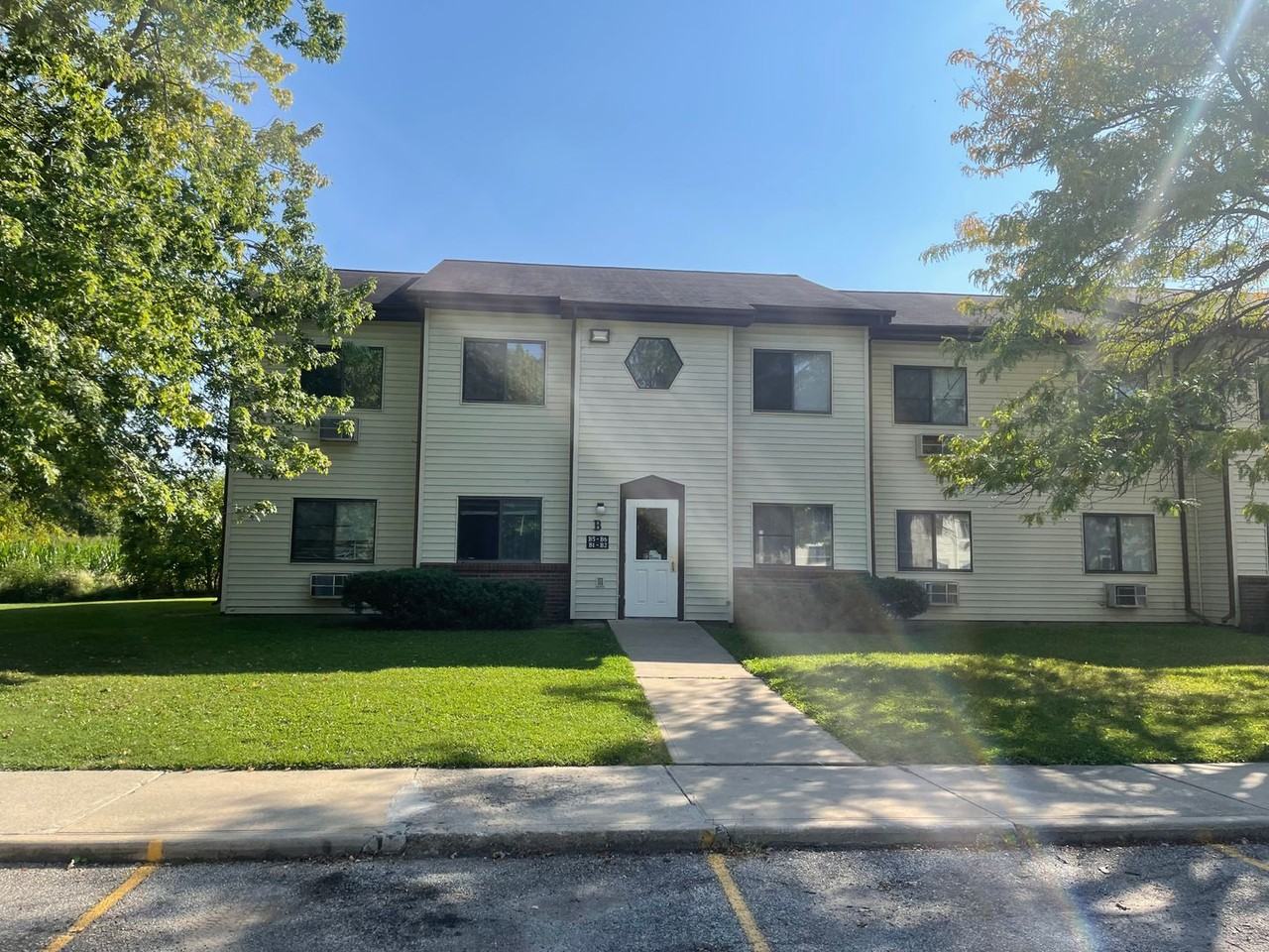 Rolling Meadows Apartments - Photo 6 of 28