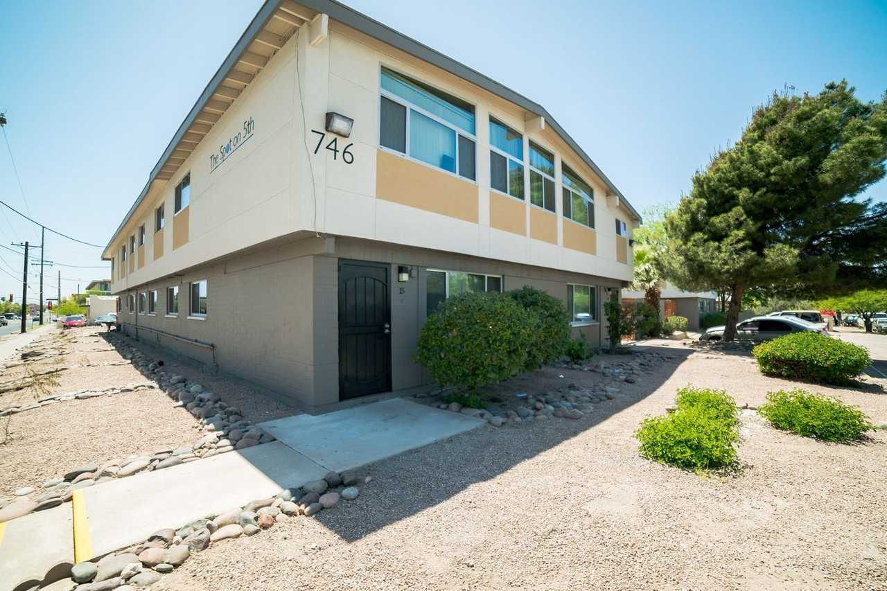 The Spot on 5th - Photo 4 of 50