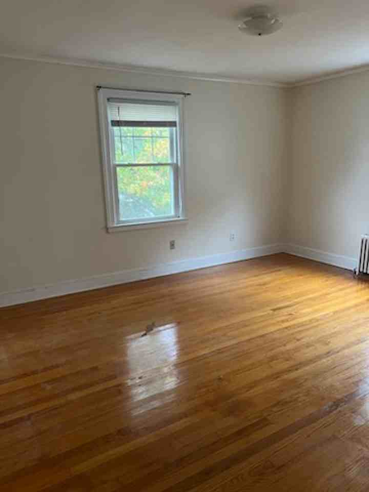 19 Winthrop St - Photo 3 of 7