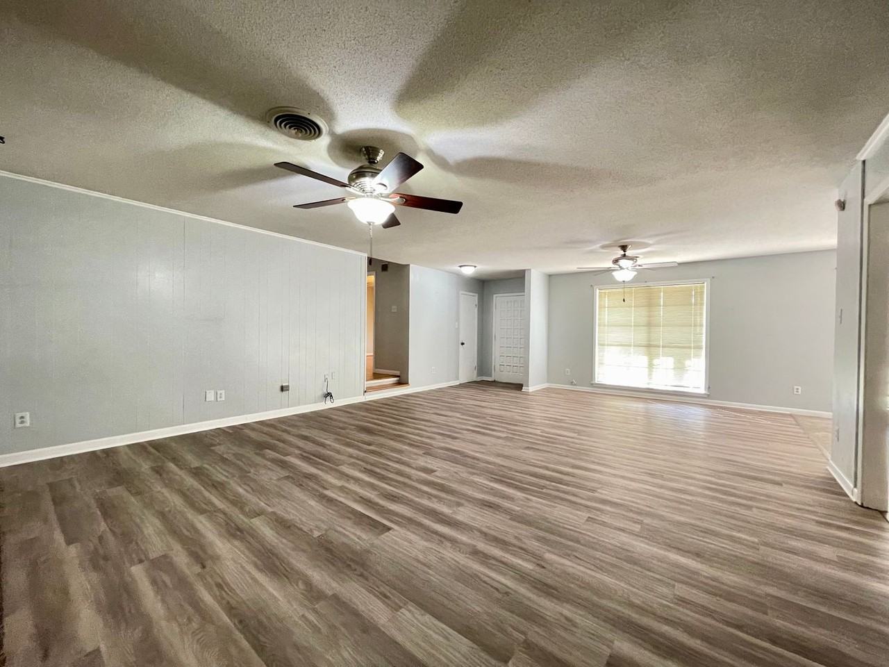 136 Rwe Jones St - Photo 5 of 18