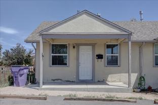 412 S Lowell Blvd - Photo 1 of 1