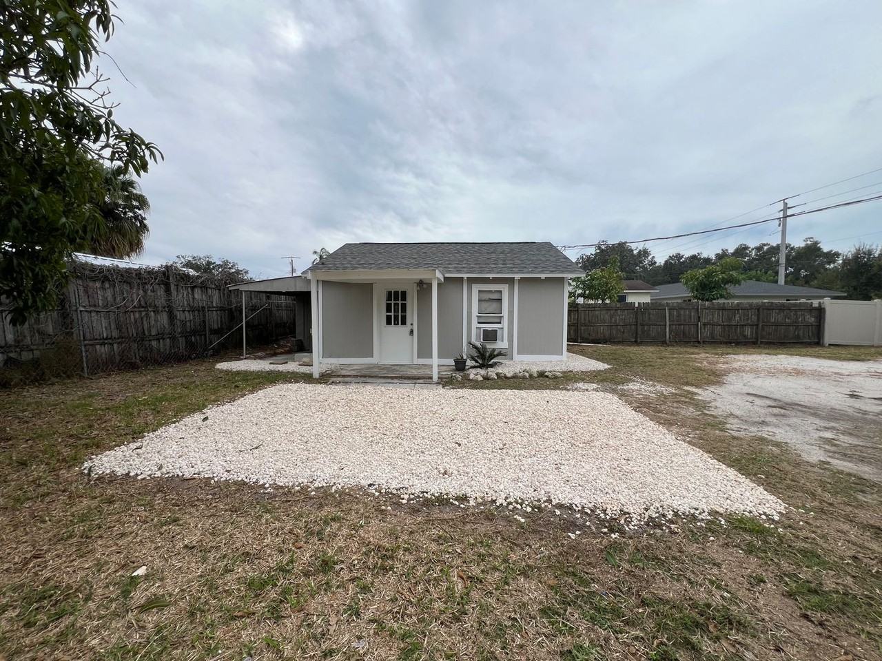 2745 9th St E - Photo 2 of 14