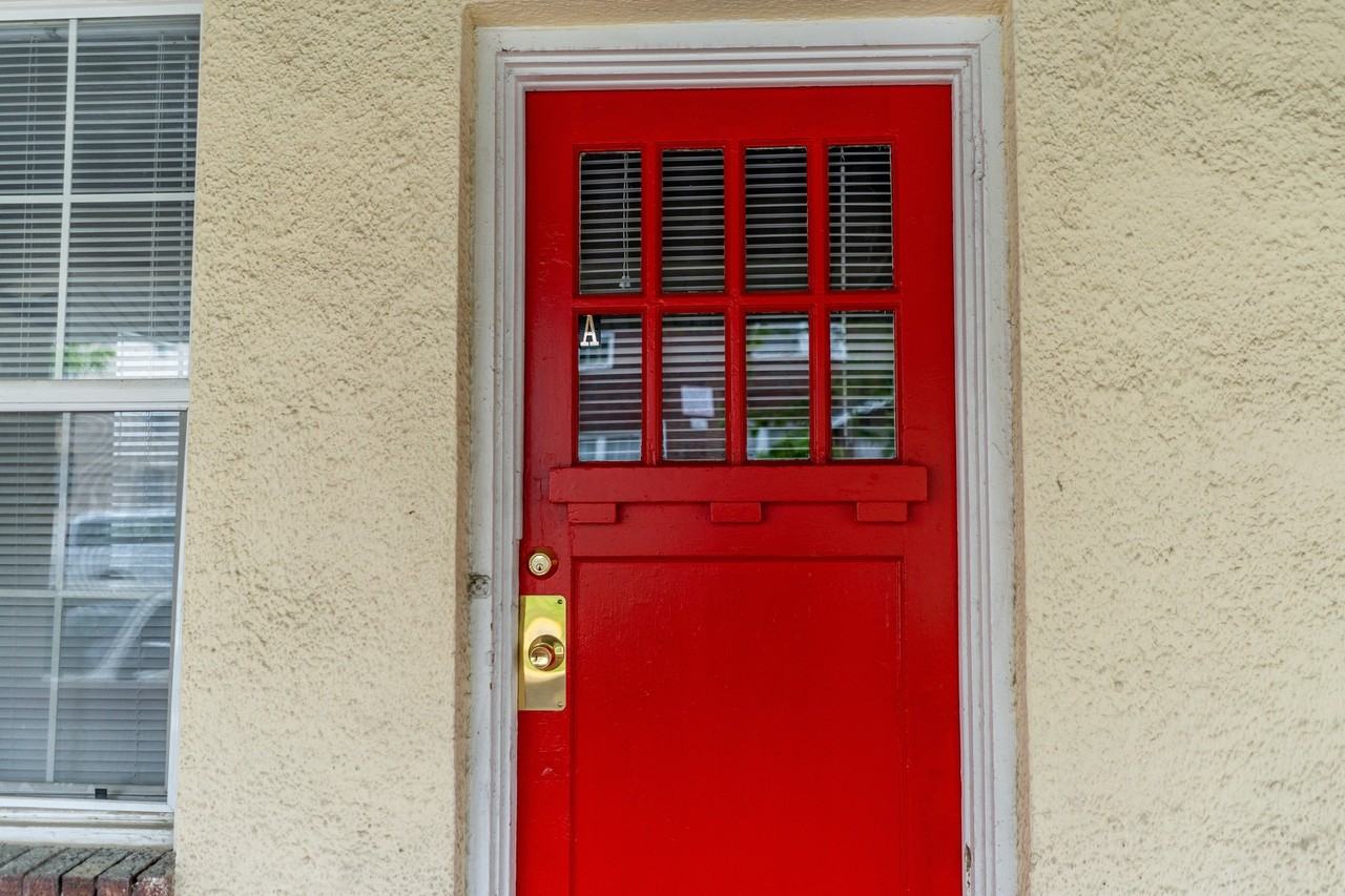 1105 Hamilton Way - Photo 5 of 31