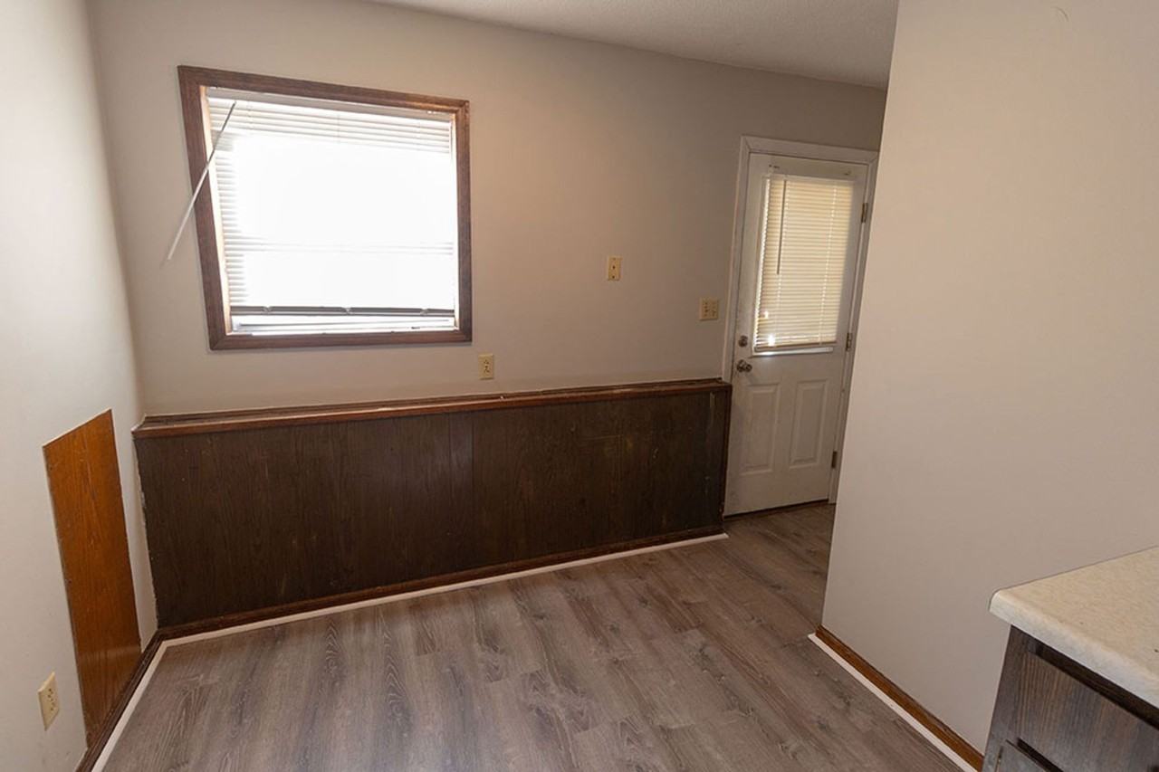 2924 Leeway Dr - Photo 3 of 18