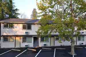 featured image of 2705 Akard Ave