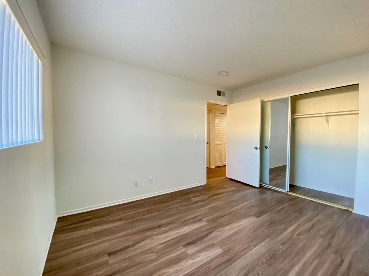 5640 Farmdale Ave North Hollywood, CA 91601 - Photo 6 of 28