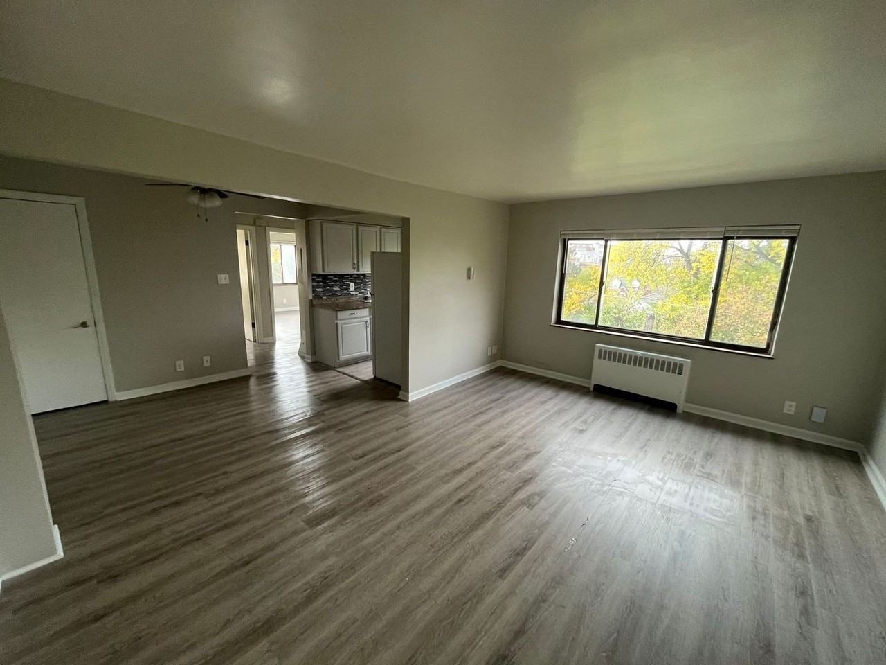 Newly Upgraded Apartments - Photo 5 of 50
