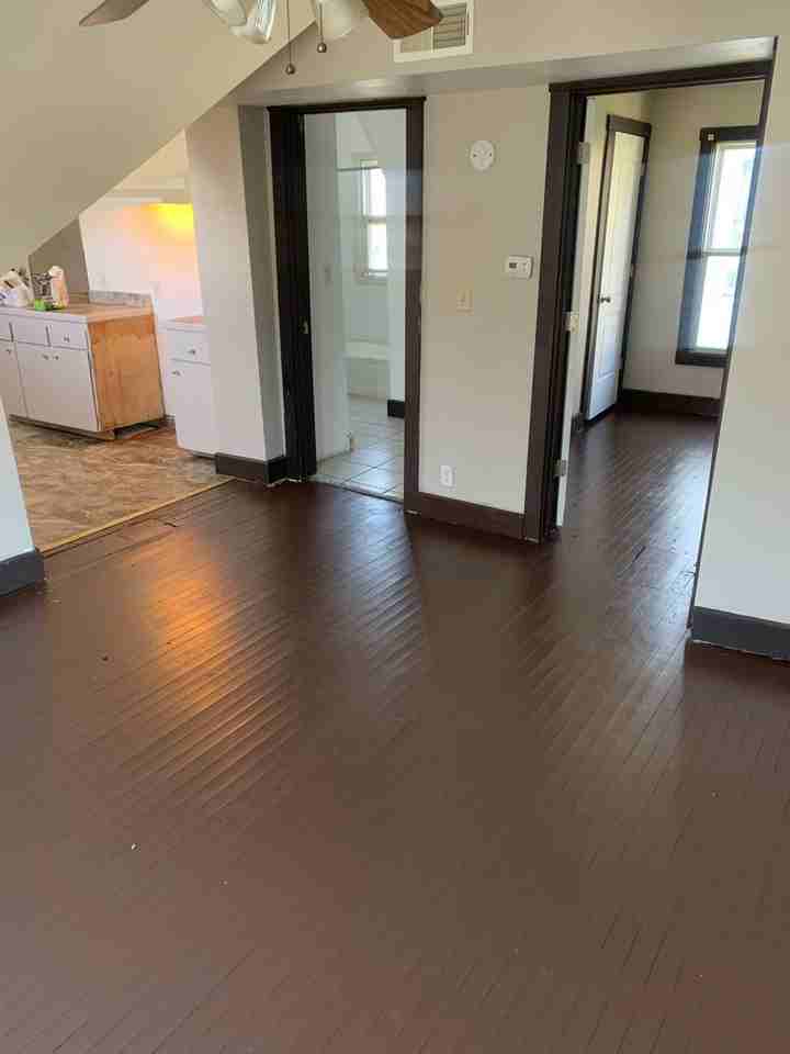 1705 Winslow St. (Duplex) - Photo 2 of 7